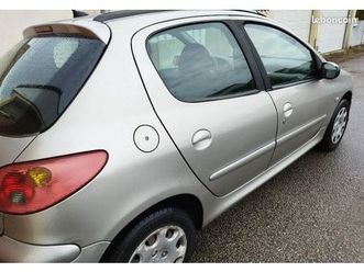 206 5 portes toit ouvrant