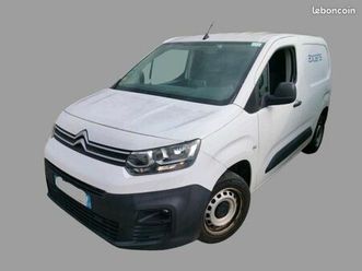 citroën berlingo bluehdi 100 ss bvm club taille m 650kg