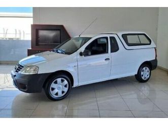 2022 nissan np200 1.6 a/c safety pack