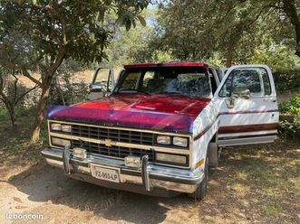 chevrolet suburban regency 6.2 turbo