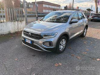volkswagen t-roc 1.0 tsi life