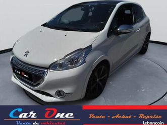 peugeot 208 1.6 e-hdi 92cv xy toit pano 1
