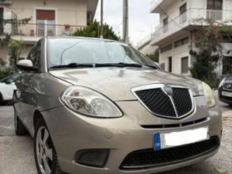 lancia ypsilon 2009