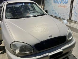 daewoo lanos 1999
