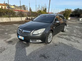 opel insignia 2.0 turbo sports tourer aut. cosmo