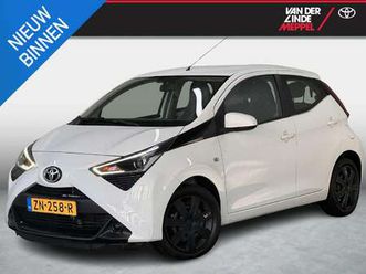 1.0 vvt-i x-play nl camera airco