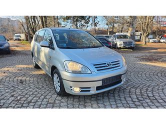 toyota avensis verso 2.0d4d 116k.c. 7 местна