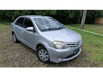 xs sedan 1.5 flex 16v 4p mec.