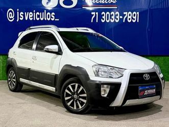 toyota etios cross 1.5 flex 16v 5p mec. 2016