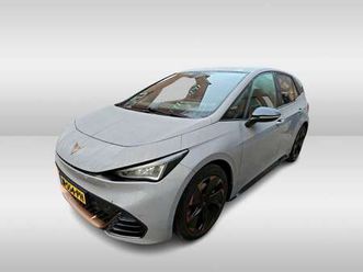 adrenaline one 62 kwh 204pk / navigatie / camera