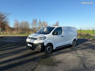 jumpy / 2023 / 2.0 l / tva récupérable / faible kilométrage / garantie