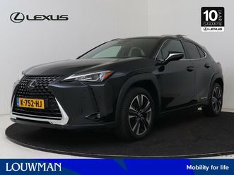 lexus ux 300e luxury 54 kwh | lederen bekleding | 18