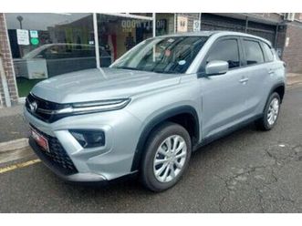 2023 toyota urban cruiser 1.5 xs