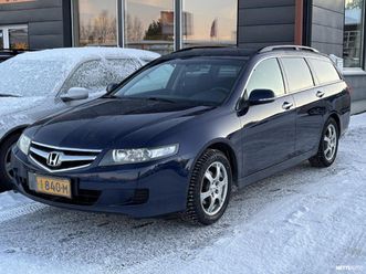 2,0i tourer elegance mt juuri katsastettu!