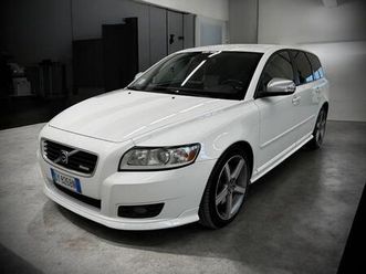 volvo v50 2.0d r-design