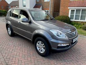 SSANGYONG REXTON 2014-ssangyong-rexton-sx-2-0-4wd-full-service-history-11-services-1-previous-owner