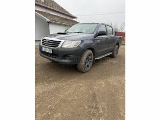 toyota hi lux hilux 2.5 d-4d 4x4 double sr+