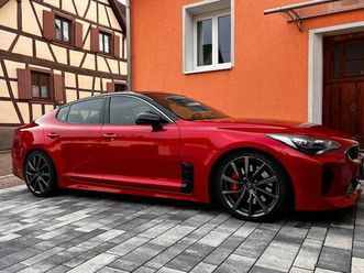 kia stinger gt, 3.3l 6 zyl. biturbo mit alcantara ausstattung
