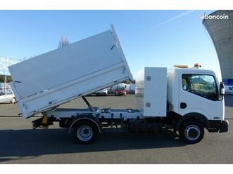 24990 ht nissan cabstar nt400 35.13 3.0 td 130ch benne paysagiste + coffre - 95771 km