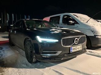 v90 farmari (ac) 5ov 1969cm3 a ** webasto / koukku / b&w / ilmastoidut ja hierovat istuimet / acc / 360° / hud / voc **