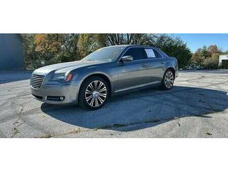 2012 chrysler 300s