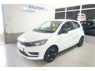 2025 tata tiago 1.2 xt