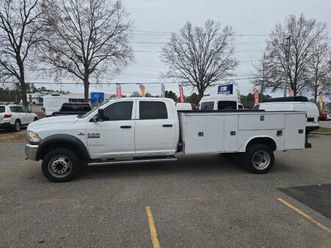 2018 ram 5500 4x2 4dr crew cab 197.1 in. wb 165349 miles