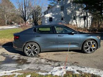 midnight blue 2022 polestar 2 — fully loaded performance