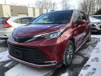 used 2021 toyota sienna xle 8 passenger