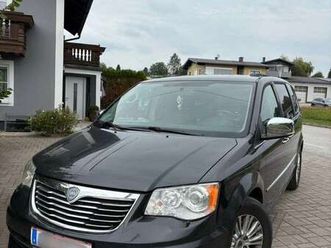 lancia voyager 2,8 crd gold