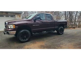 super clean low miles 2004 dodge ram 2500 slt quad cab
