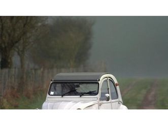 1963 citroen 2cv beige manuel, 4 vitesses conduite à gauc...