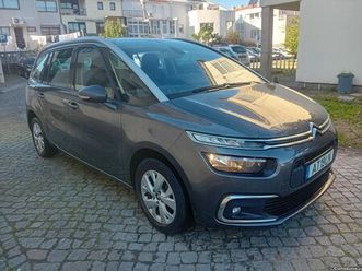 citroën c4 spacetourer 1.5 hdi 130cv outubro/18