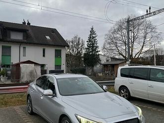 infiniti q50 2.2d automat