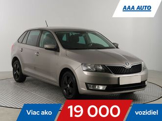 skoda rapid spaceback 1.2 tsi, ambition, klíma, tempomat