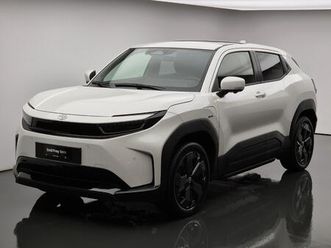 toyota urban cruiser premium awd: réserver un essai sur route !