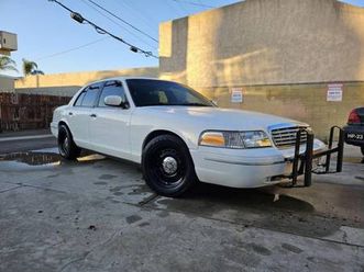 2003 ford crown victoria