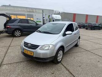 volkswagen fox 1.2 trendline, 56-xl-hr