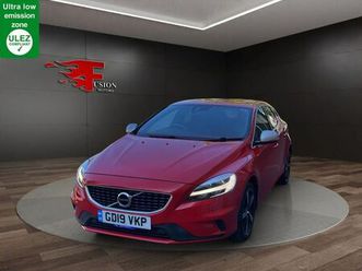 2019 volvo v40 1.5 t3 r- design edition