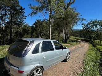 hat. premium 1.4 8v econoflex 5p