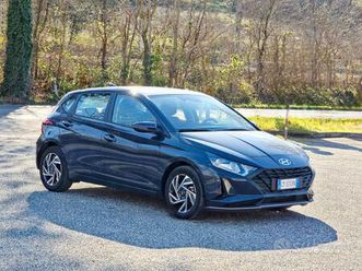 hyundai i20 1.2 mpi mt connectline 2025-6e manuale