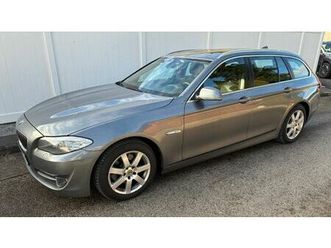bmw 523i touring - leder, ahk, panoramadach...