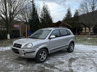 hyundai tucson 2.0crd 4x4 euro4 140cp ruleaza impecabil targusor