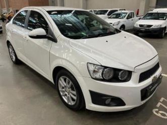 sedan 1.6 ls auto
