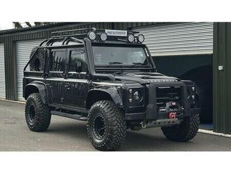 2011 land rover defender 110 2.4 tdci xs pickup double cab 4dr di a vendre