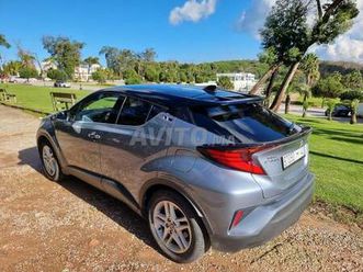 voiture presque neuve