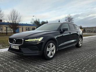 volvo v60 cross country