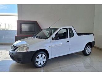 2022 nissan np200 1.6 a/c safety pack