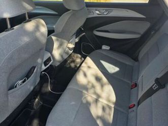 pro 460 חשמלי אוט׳ (204 כ״ס)