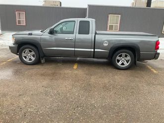 2008 dodge dakota 120,000km